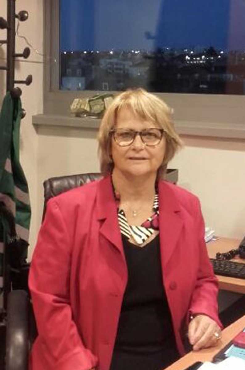 https://www.unionnationsfederation.org/wp-content/uploads/2020/02/26-Carole-Berte-.jpg